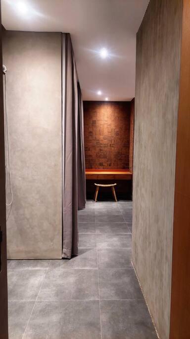 Akhila 2 - 2 Bedroom Modern Tropical At The Heart Of * Seminyak (Bali)
